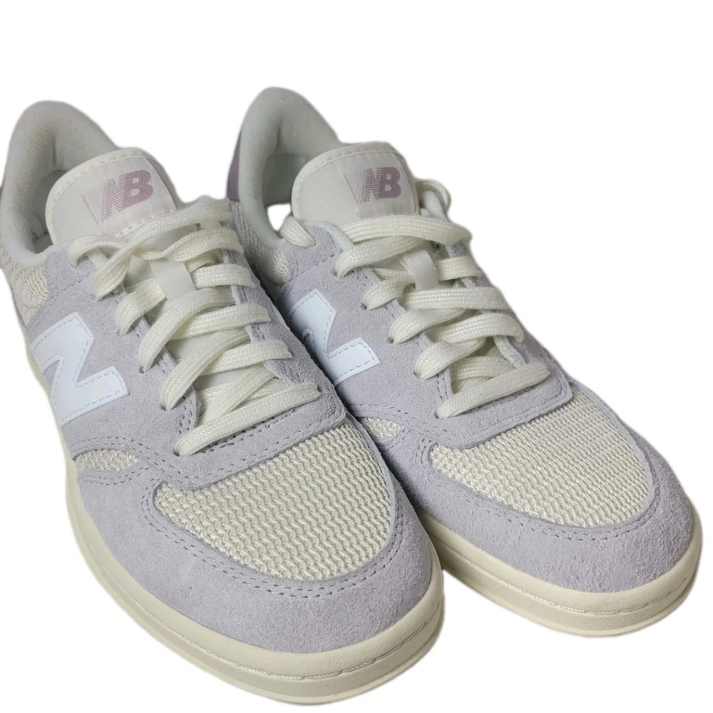 New Balance CT500 Classic Court Sneakers Men 6 Women 7.5 Grey Beige Minimalist